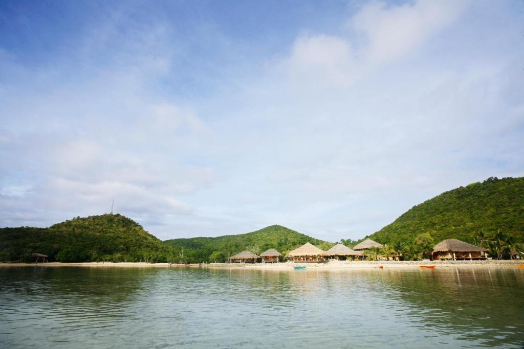 Coral Bay Beach And Dive Resort Busuanga Exterior photo