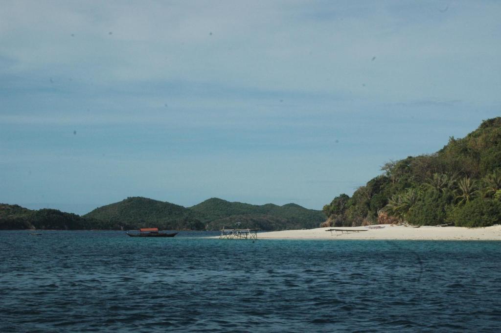 Coral Bay Beach And Dive Resort Busuanga Exterior photo