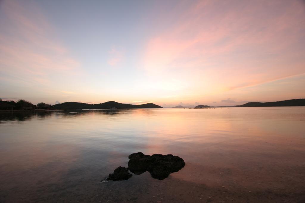 Coral Bay Beach And Dive Resort Busuanga Exterior photo